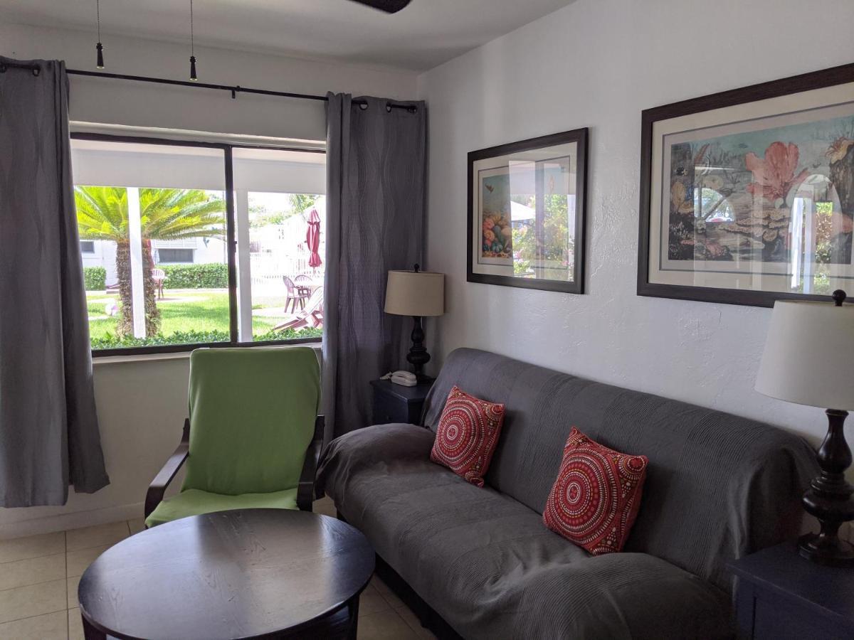 Breakaway Inn Guest House Fort Lauderdale Extérieur photo