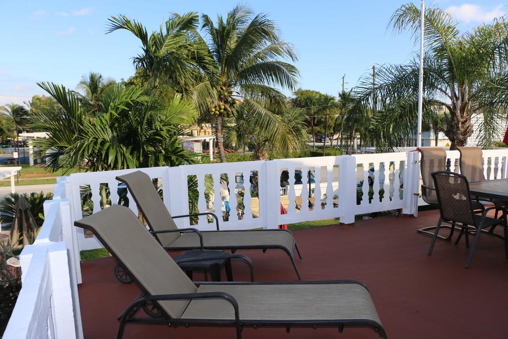 Breakaway Inn Guest House Fort Lauderdale Extérieur photo